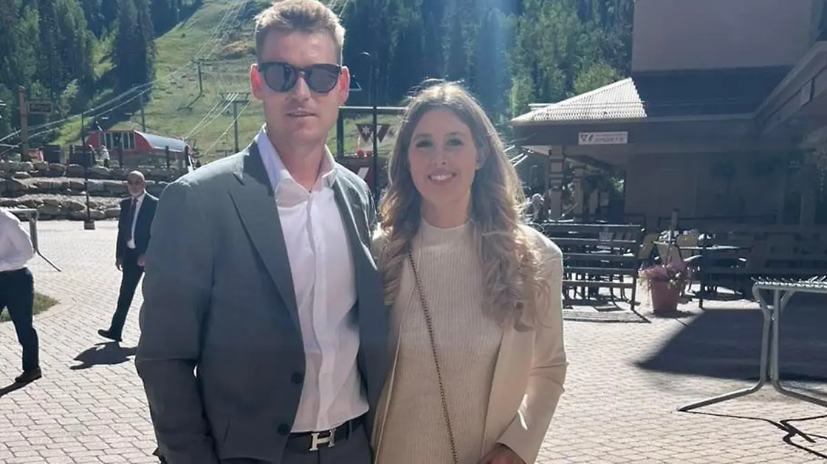 Gina-Maria Schumacher und Iain Bethke sind seit 2017 ein Paar und wollen nun heiraten