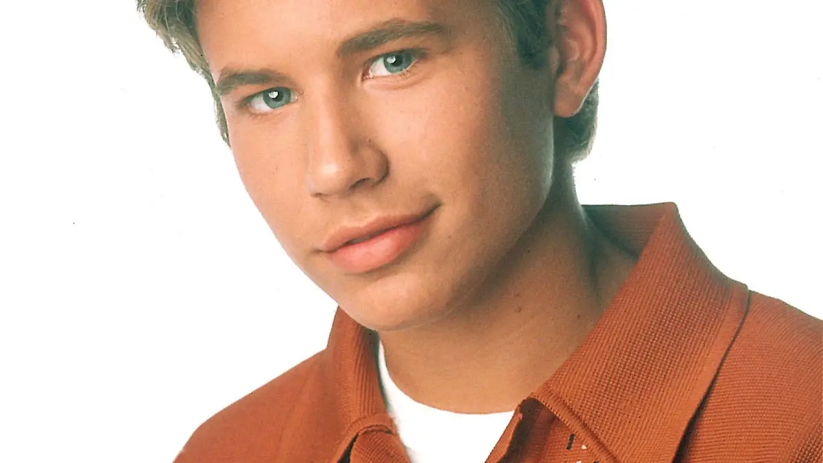 Randy (Jonathan Taylor Thomas) kehrt zu Weihnachten für einige Tage aus Costa Rica zurück und muss erkennen, dass sich seit seiner Abreise im Hause Taylor einiges verändert hat...