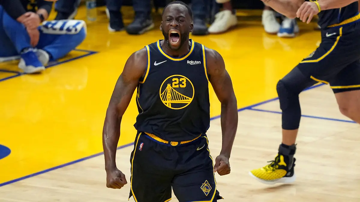 NBA, Basketball Herren, USA Playoffs-Dallas Mavericks at Golden State Warriors, May 18, 2022 San Francisco, California, USA Golden State Warriors forward Draymond Green 23 reacts after a Dallas Mavericks turnover during the first quarter of game one of the 2022 western conference finals at Chase Center. Mandatory Credit: Darren Yamashita-USA TODAY Sports, 18.05.2022 18:06:52, 18297821, NPStrans, Golden State Warriors, Chase Center, Draymond Green, TopPic, Dallas Mavericks, NBA PUBLICATIONxINxGERxSUIxAUTxONLY Copyright: xDarrenxYamashitax 18297821