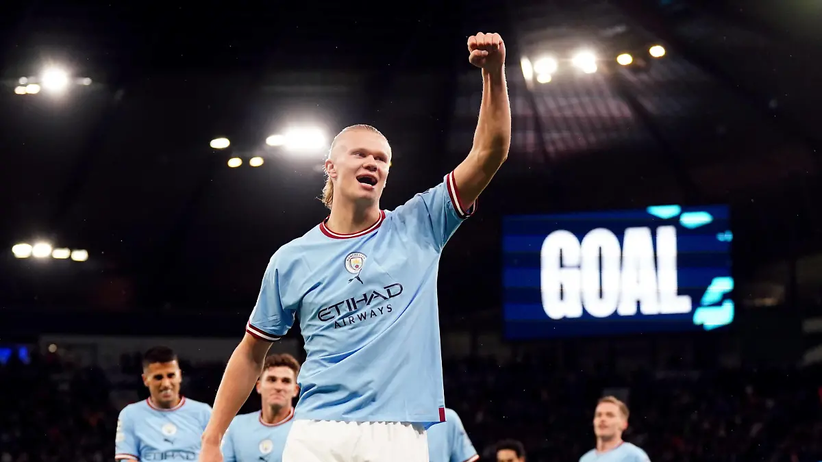 Manchester City v FC Copenhagen - UEFA Champions League - Group G - Etihad Stadium Manchester City s Erling Haaland celebrates scoring the opening goal during the UEFA Champions League Group G match at the Etihad Stadium, Manchester. Erling Haalands double against FC Copenhagen on Wednesday saw him match Lionel Messi for the longest scoring run under Pep Guardiolas management. Picture date: Wednesday October 5, 2022. Use subject to restrictions. Editorial use only, no commercial use without prior consent from rights holder. PUBLICATIONxNOTxINxUKxIRL Copyright: xNickxPottsx 69146543