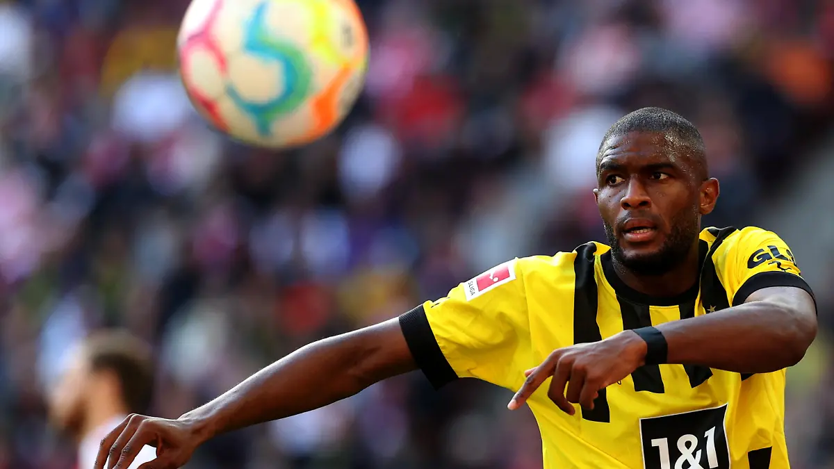 COLOGNE, GERMANY - OCTOBER 01: Anthony Modeste of Borussia Dortmund in action during the Bundesliga match between 1. FC Köln and Borussia Dortmund at RheinEnergieStadion on October 01, 2022 in Cologne, Germany. (Photo by Dean Mouhtaropoulos/Getty Images)