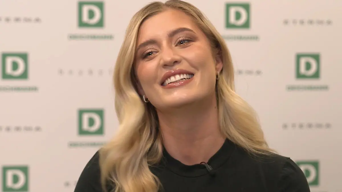 Luna Schweiger verrät im RTL-Interview, was ihr an Männern besonders gut gefällt.