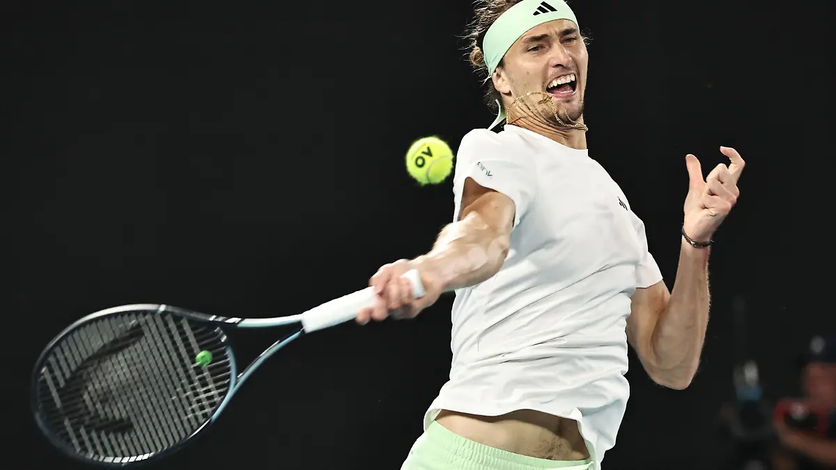 Alexander Zverev, GER, during semi-finals of 2024 Australian Open in Melbourne, 26/01/2023 - *** Alexander Zverev, GER, during semi finals of 2024 Australian Open in Melbourne, 26 01 2023 PUBLICATIONxNOTxINxCHNxSUI