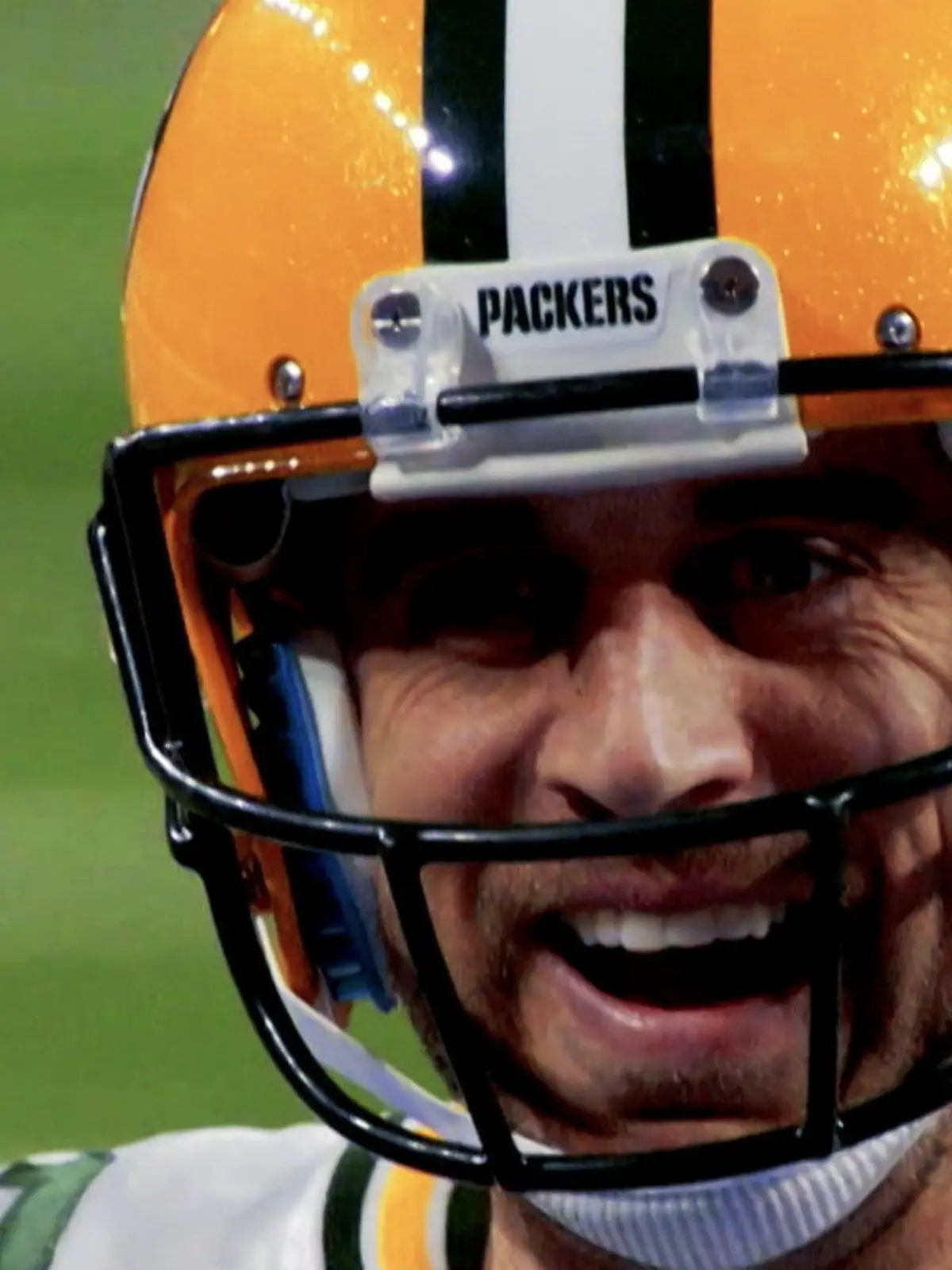 In einer Woche geht es los mit der neuen NFL Saison und damit richten wir heute den Blick auf einen der wichtigsten Spieler bei den New York Jets. Der Quarterback Aaron Rodgers gilt mit seinem Team als Geheimfavorit.