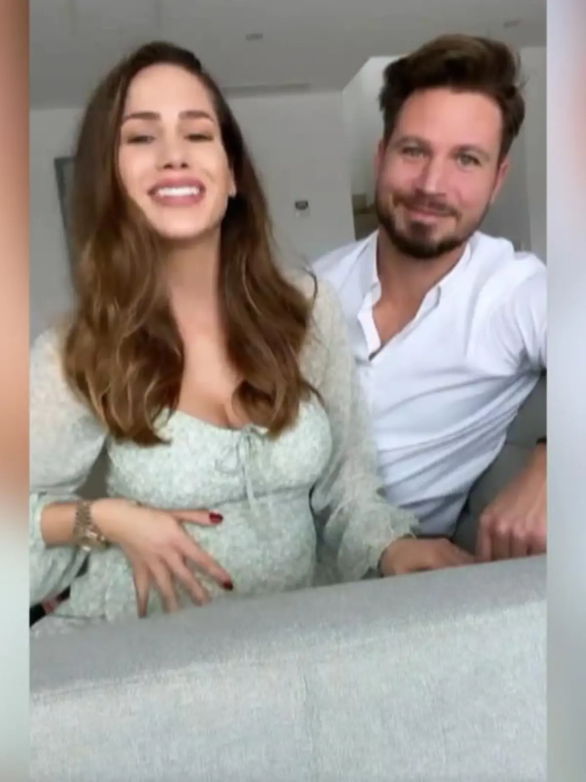 Bild zu: "Angelina & Sebastian Pannek verraten Details zu Baby Nr. 2"
