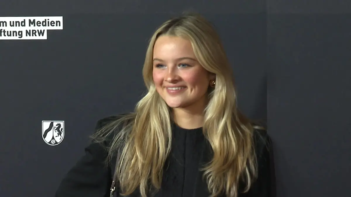 Erst Glamour auf dem Red Carpet, dann Ausharren im Regen Feueralarm bei der Berlinale