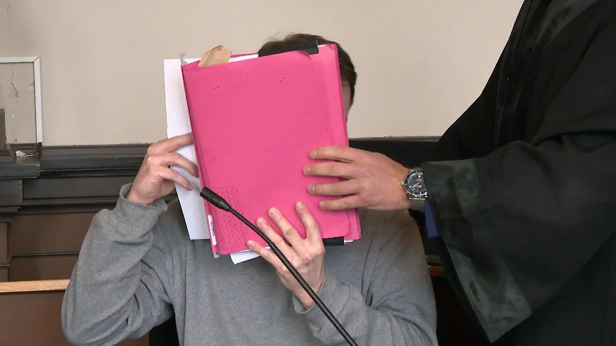 Am Landgericht Verden ist heute ein Urteil gegen einen 38-Jährigen aus Etelsen gefallen: Er muss für sechs Jahre und sieben Monate ins Gefängnis.