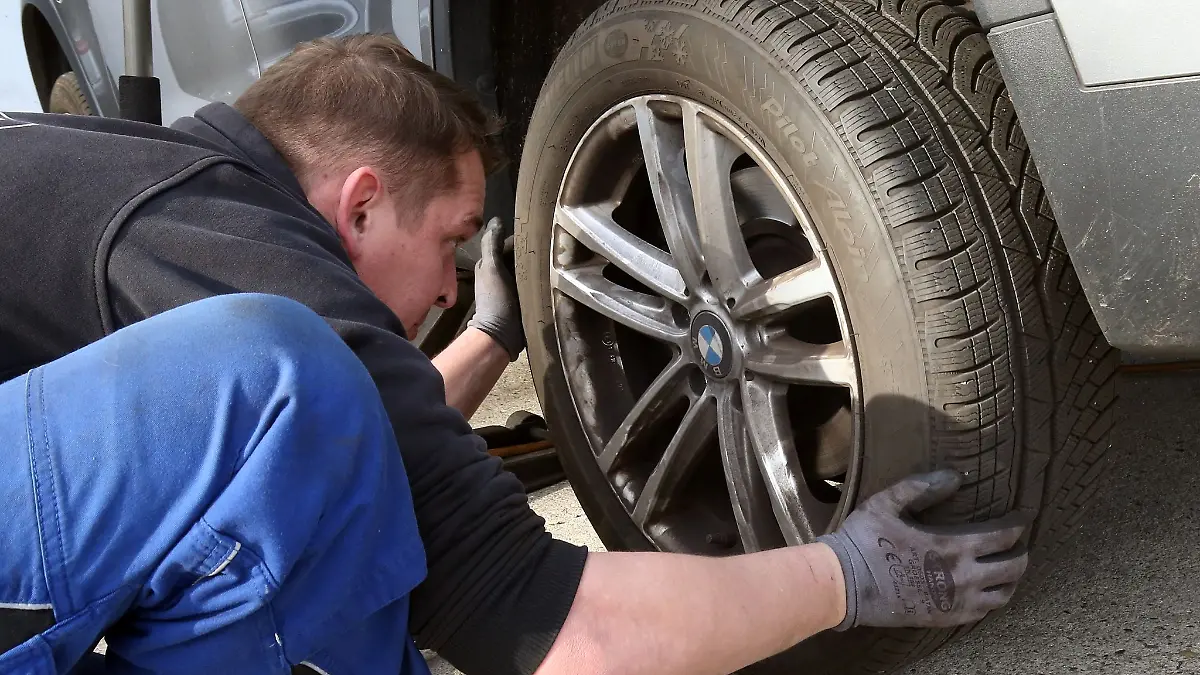 Diese Winterreifen sind ab sofort verboten!