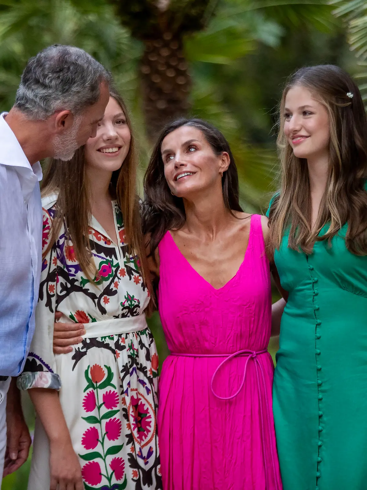 31-07-2023 Soller Queen Letizia and Princess Leonor and Princess Sofia and King Felipe visiting the Los Jardines de la Alfabia gardens in Bunyola on Palma de Mallorca.
© PPE/Nieboer