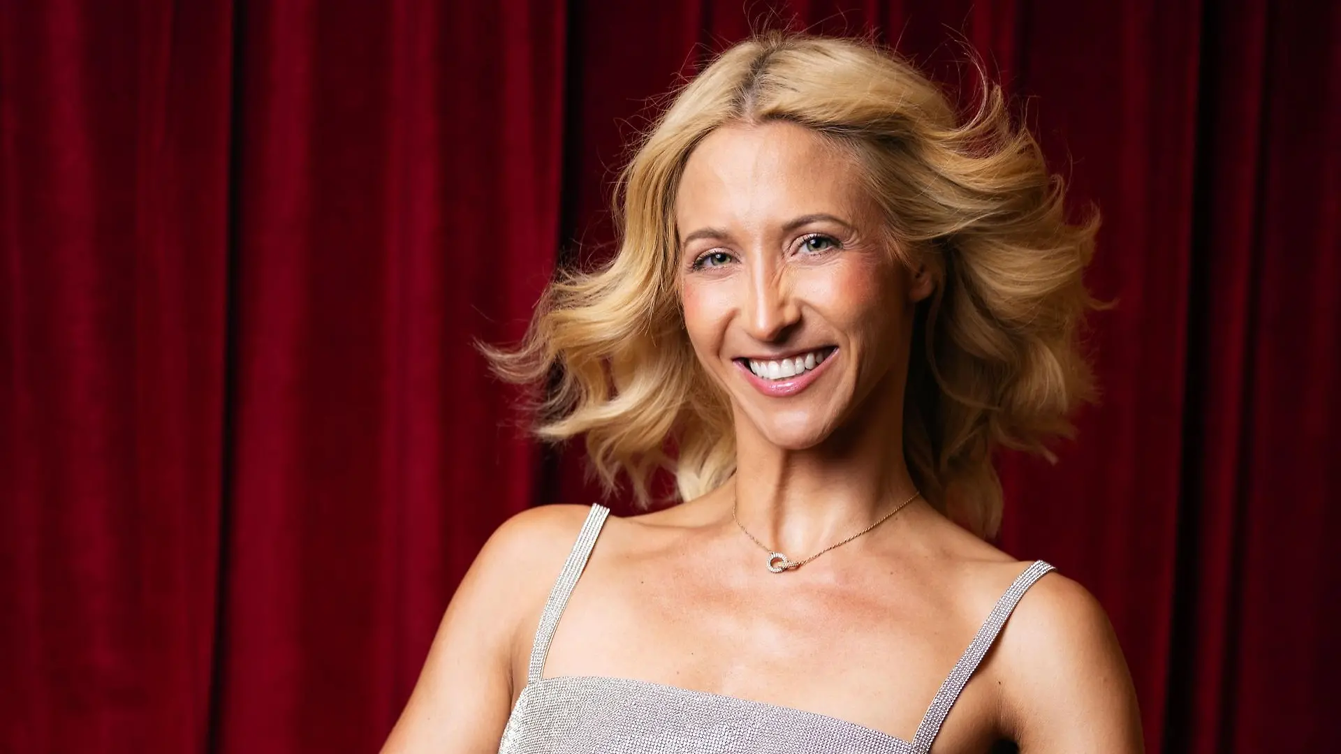Kathrin Menzinger
+++ Die Verwendung des sendungsbezogenen Materials ist nur mit dem Hinweis und Verlinkung auf RTL+ gestattet. +++