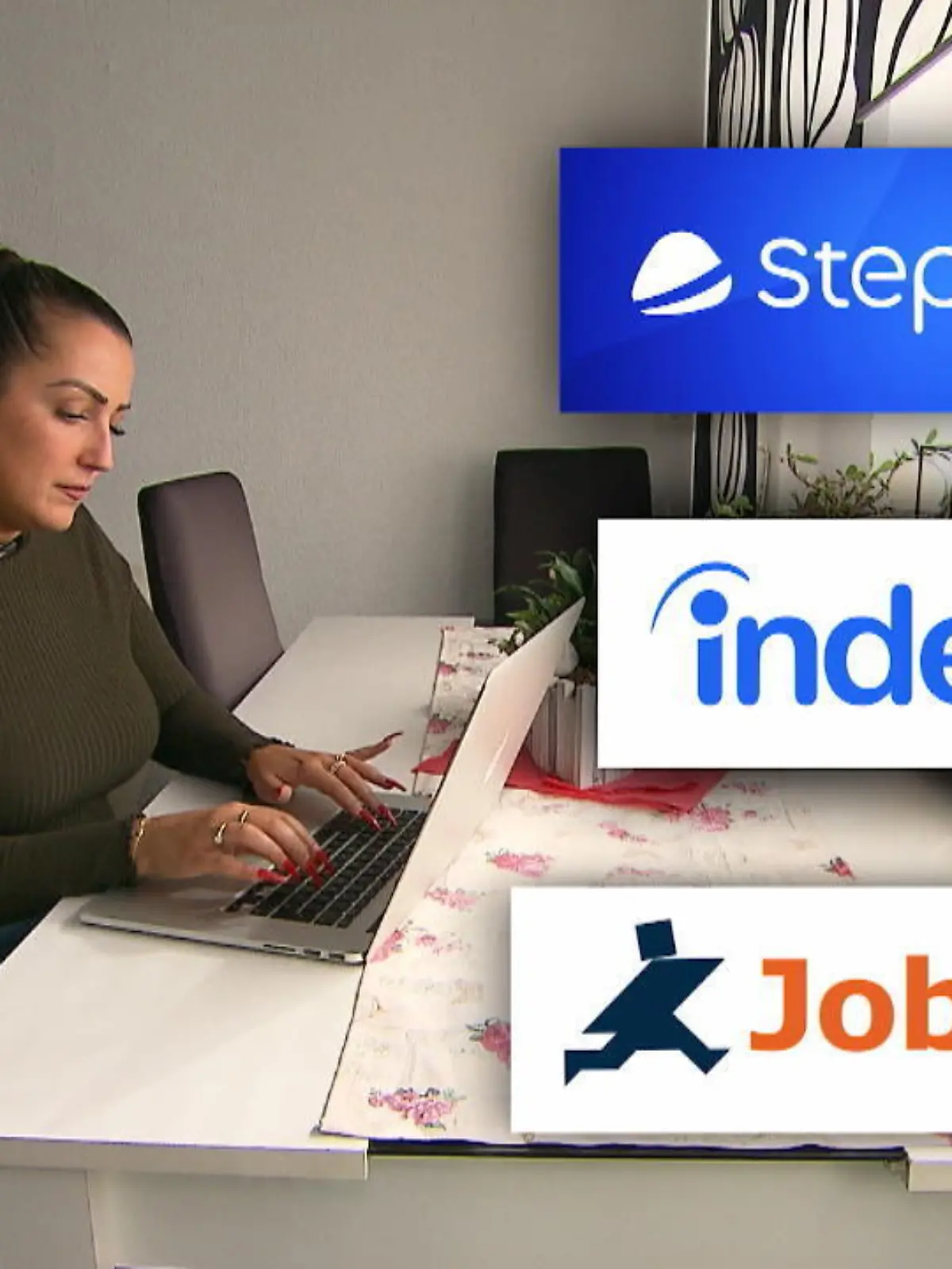 Wer gerade in Deutschland einen Job sucht, sucht garantiert auch online: Einmal klicken und schon ist die Bewerbung raus. So einfach sollten kostenlose Internet-Jobbörsen funktionieren. Unsere Reporterinnen Isabell Marie-Stangner und Melanie Haselhoff haben sich das mit Bewerbungsexperte Stefan Gerth im Video mal für Sie angeschaut und geprüft, welche Seite für welchen Beruf am besten geeignet ist.