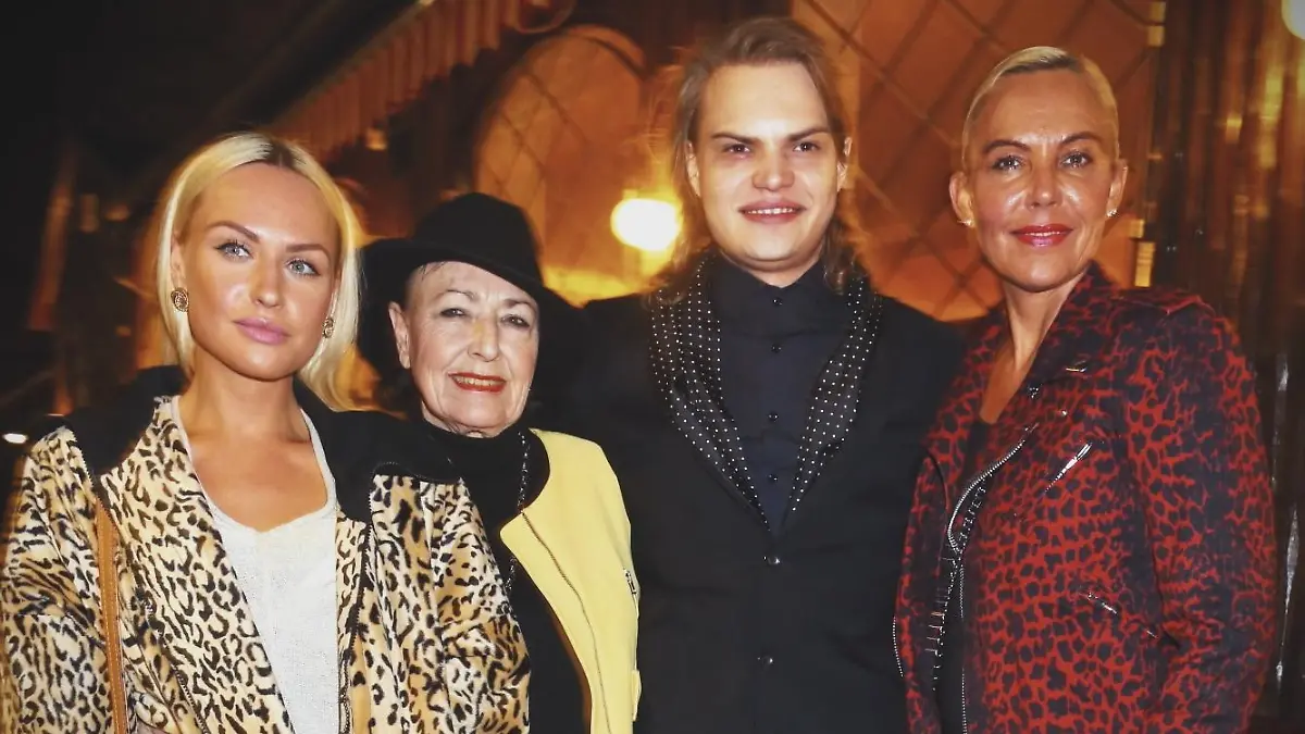 Emily, Bärbel Wierichs, Wilson Gonzalez Ochsenknecht und Natascha Ochsenknecht