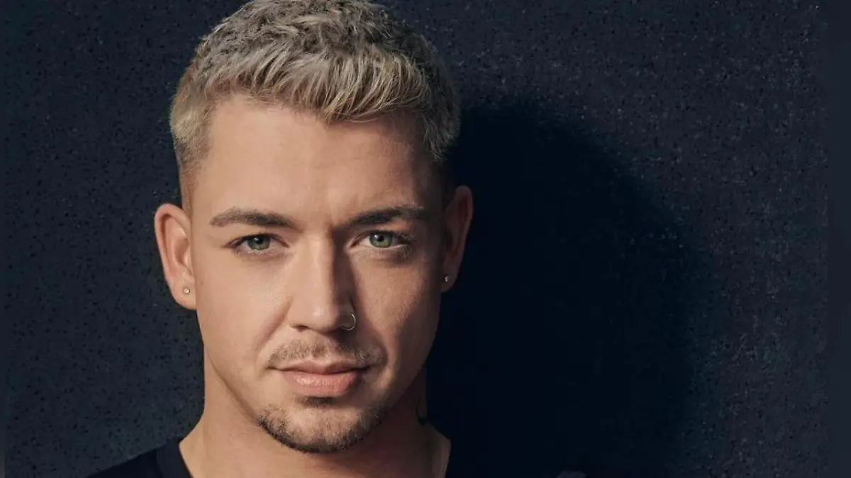 GNTM-Kandidat Lucas Schwarze gesteht: Ich wurde bei der Bundeswehr gemobbt, weil ich Schwul bin