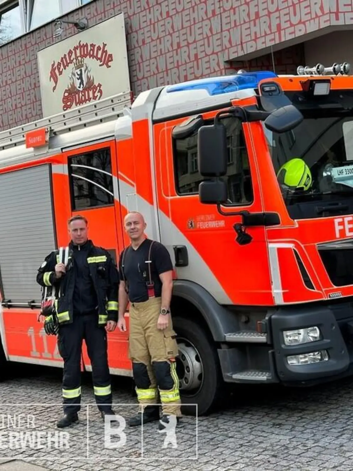 Berliner Feuerwehr hilft spontan bei Geburt von Baby Mara.