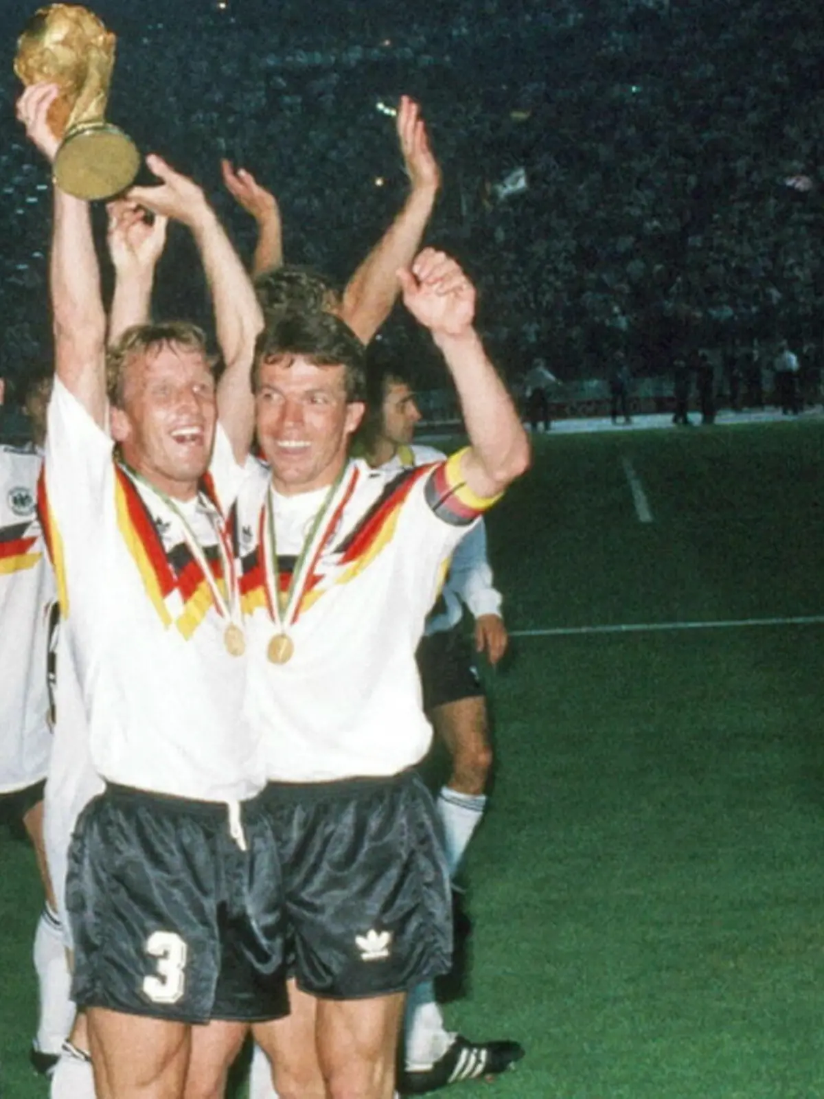 Bild zu: "Matthäus über Brehme: „Er war ein Familienmitglied“"