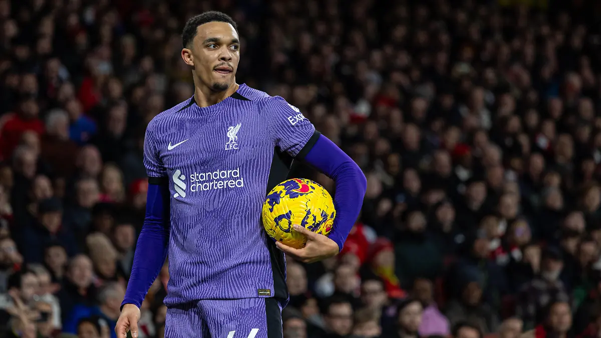Football - FA Premier League - Arsenal FC v Liverpool FC LONDON, ENGLAND - Sunday, February 4, 2024: Liverpool s Trent Alexander-Arnold during the FA Premier League match between Arsenal FC and Liverpool FC at the Emirates Stadium. Photo by David Rawcliffe/Propaganda LONDON Emirates Stadium GREATER LONDON ENGLAND PUBLICATIONxNOTxINxUK Copyright: xDavidxRawcliffex P2024-02-04-Arsenal_Liverpool-26