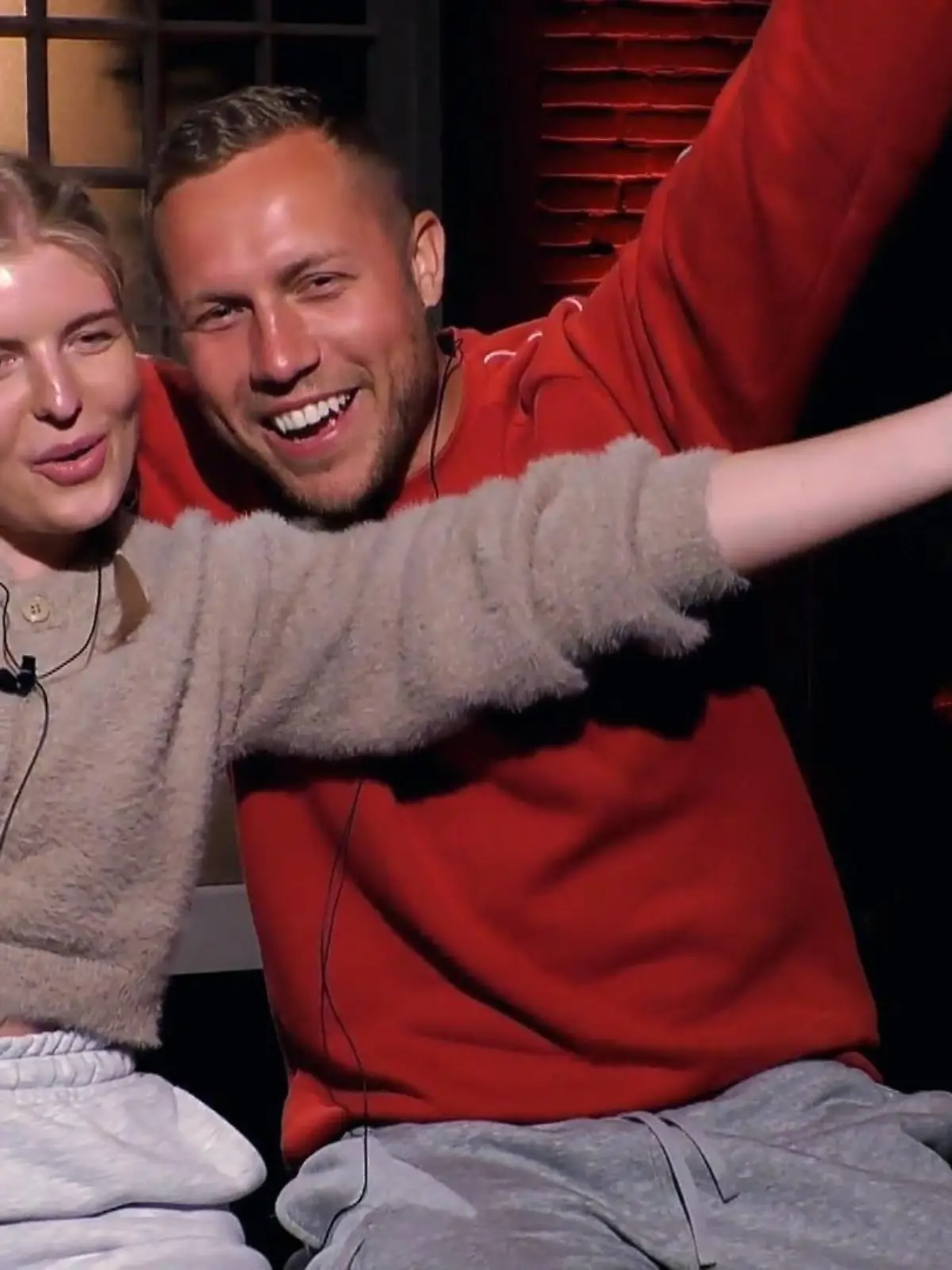 Bild zu: "So haben sich Antonia & Patrick zum Sommerhaus-Sieg gekämpft"