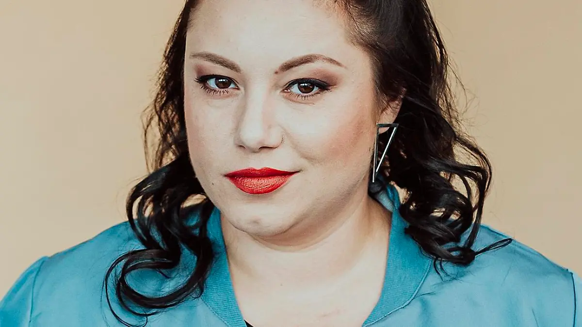 Julia Augustin spielt Vanessa Steinkamp

Die Verwendung des sendungsbezogenen Materials ist nur mit dem Hinweis und Verlinkung auf TVNOW gestattet.