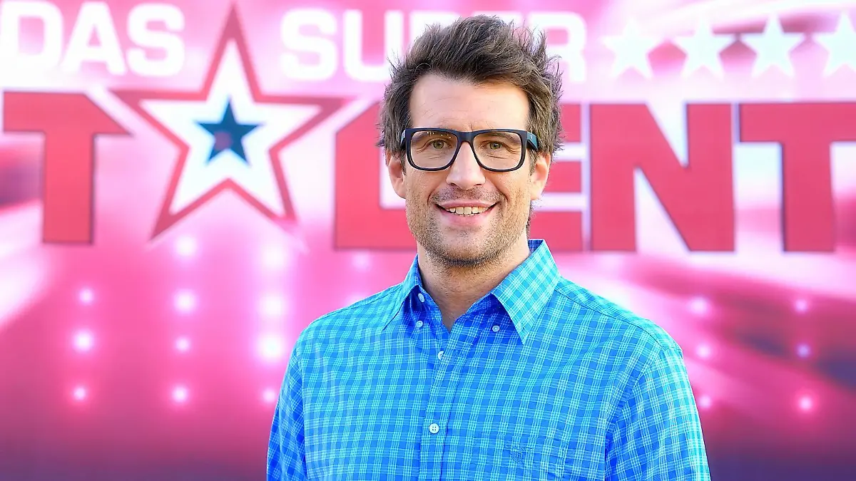 Moderator Daniel Hartwich.           Verwendung der Bilder für Online-Medien ausschließlich mit folgender Verlinkung:"Alle Infos zu "Das Supertalent" im Special bei RTL.de: http://www.rtl.de/cms/sendungen/das-supertalent.html