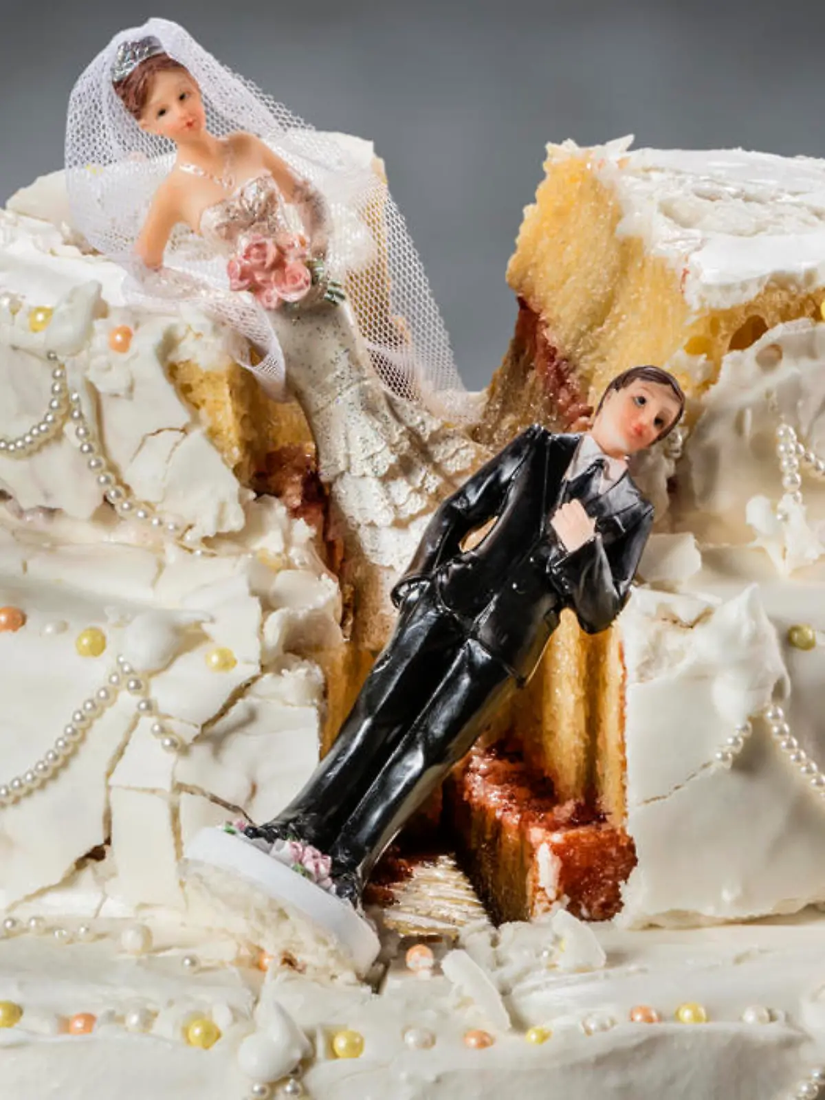 Kaputte Hochzeitstorte
