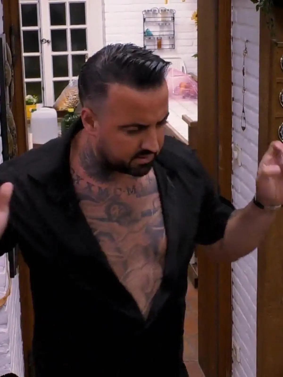 Cosimo Citiolo hat keinen Bock mehr aufs "Sommerhaus der Stars" – und will nur noch weg.