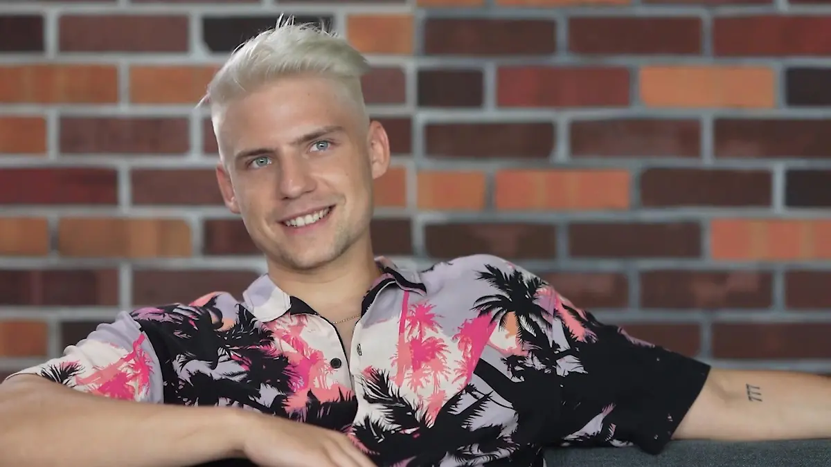 Bei Lennart Borchert fliegen wieder die Schmetterlinge Exklusives Liebesinterview des GZSZ-Stars