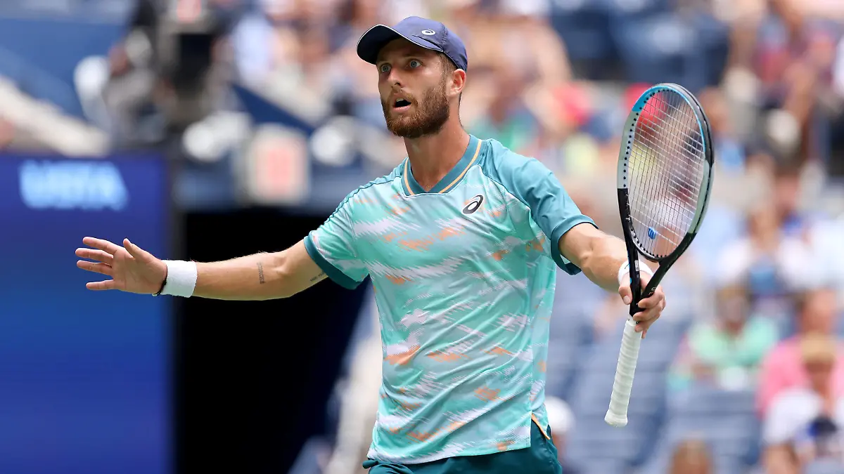  Mandatory Credit: Photo by Ella Ling/Shutterstock 13361925x Corentin Moutet of France in action US Open Championships 2022, Day Seven, USTA National Tennis Center, Flushing Meadows, New York, USA - 04 Sep 2022 US Open Championships 2022, Day Seven, USTA National Tennis Center, Flushing Meadows, New York, USA - 04 Sep 2022 PUBLICATIONxINxGERxSUIxAUTXHUNxGRExMLTxCYPxROMxBULxUAExKSAxONLY Copyright: xEllaxLing/Shutterstockx 13361925x