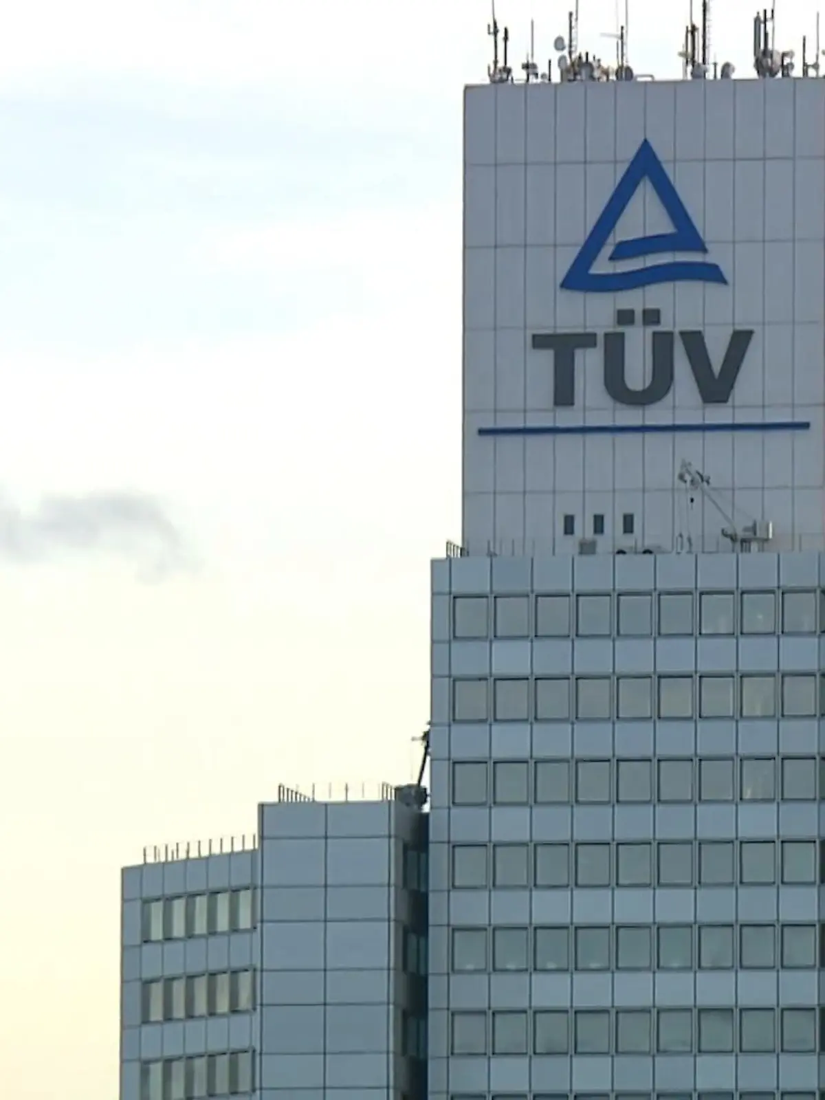 Bild zu: "TÜV Rheinland wird 150 Jahre alt"