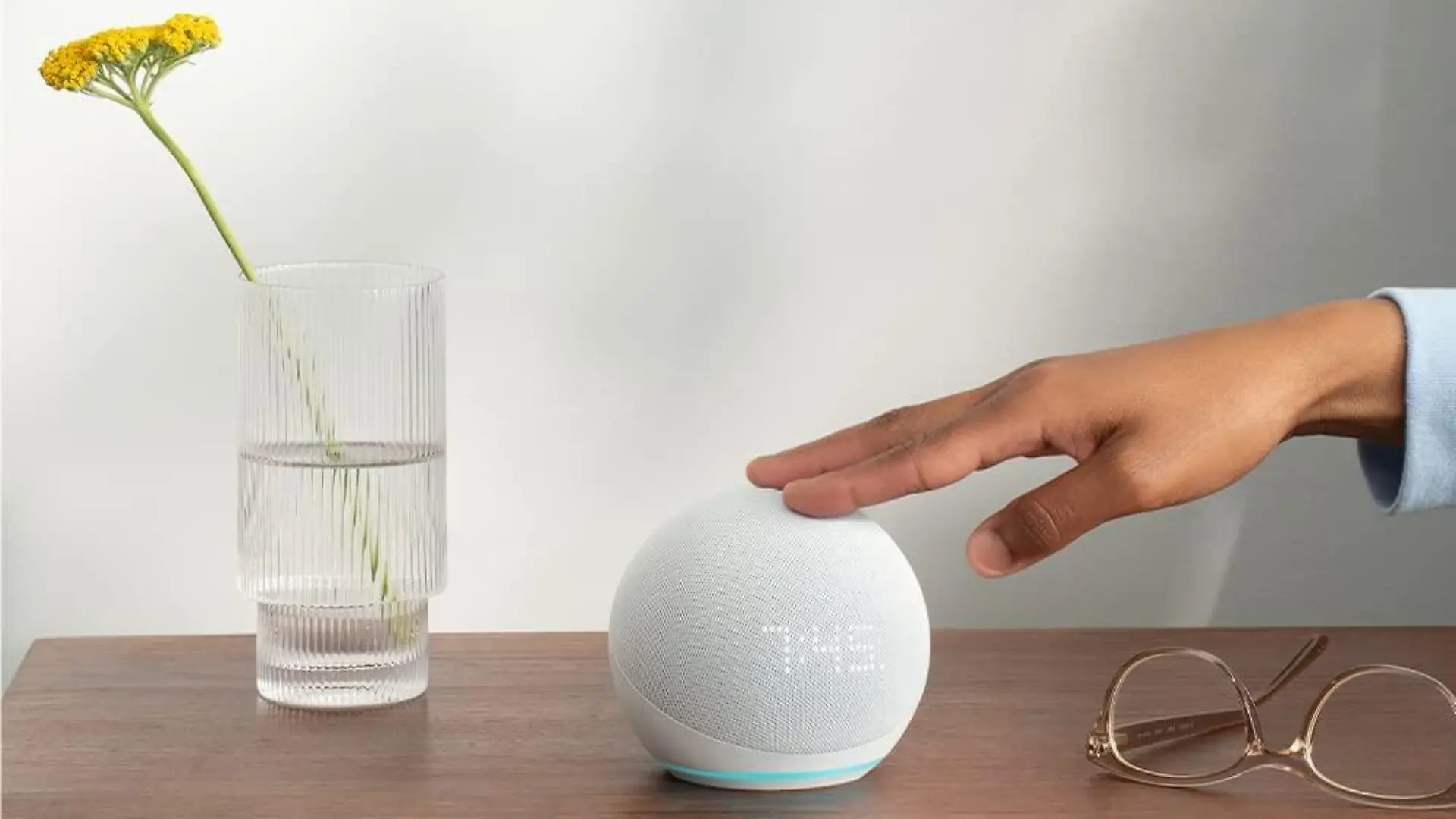 Amazon Echo Dot 5