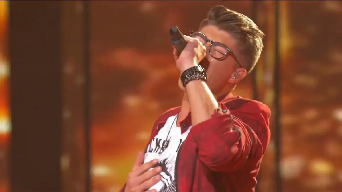 Best-of von DSDS-Finalist Davin Herbrüggen Vom Casting bis zum Halbfinale