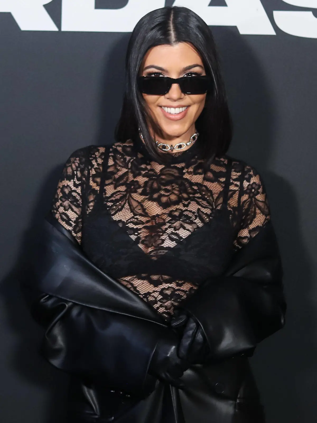  Boohoo X Kourtney Kardashian Barker Fashion Show American media personality Kourtney Kardashian attends the Boohoo X Kourtney Kardashian Barker Fashion Show during New York Fashion Week NYFW held at The High Line on September 13, 2022 in Manhattan, New York City, New York, United States. The High Line, Manhattan, New York City, New York New York United States PUBLICATIONxNOTxINxFRA Copyright: xImagexPressxAgencyx originalFilename: collin-boohooxk220914_np5Vj.jpg
