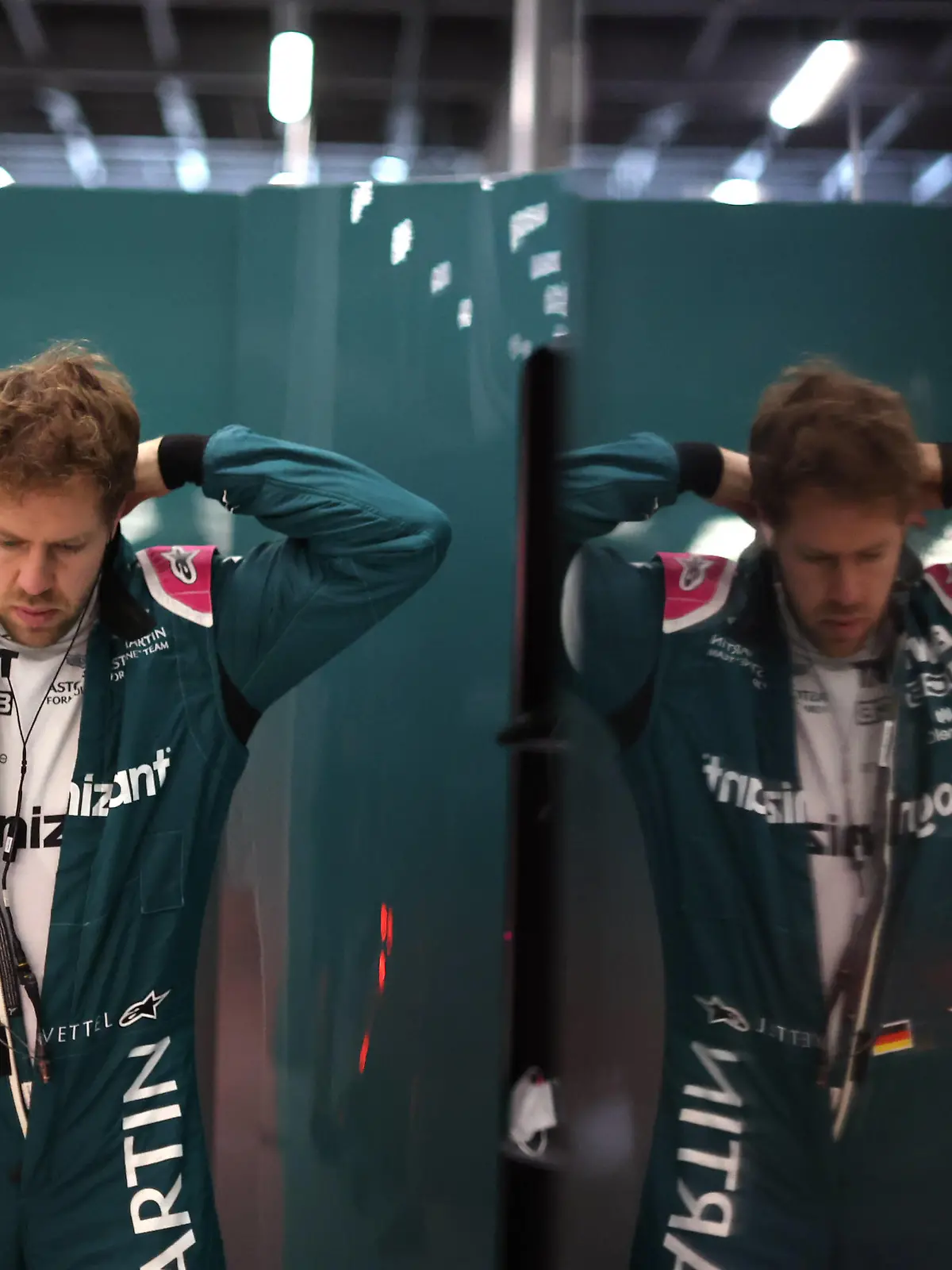  Formula 1 2021: Saudi Arabia GP JEDDAH STREET CIRCUIT, SAUDI ARABIA - DECEMBER 04: Sebastian Vettel, Aston Martin during the Saudi Arabia GP at Jeddah Street Circuit on Saturday December 04, 2021 in Jeddah, Saudi Arabia. Photo by Glenn Dunbar / LAT Images Images PUBLICATIONxINxGERxSUIxAUTxHUNxONLY GP2121_164928125A0583
