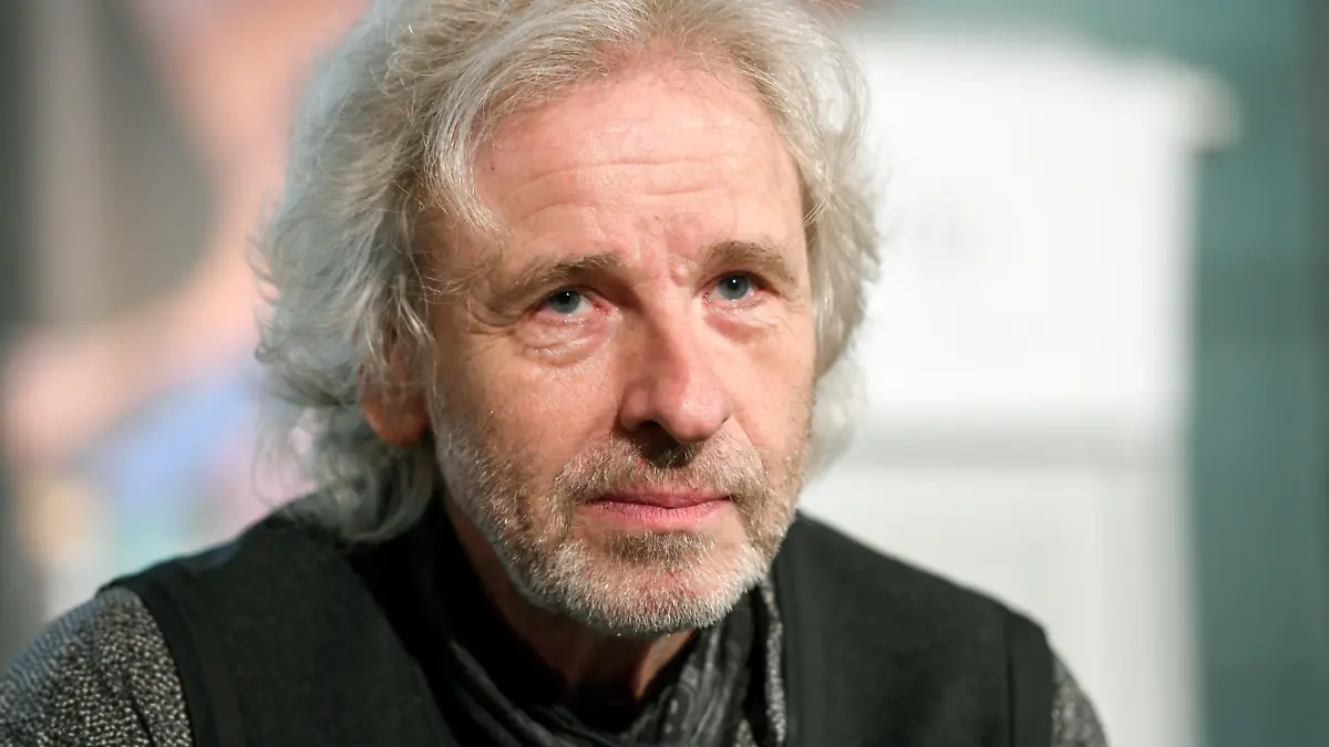 ARCHIV - 29.01.2018, Bayern, München: Thomas Gottschalk, Moderator, beim Görres-Abend des Instituts zur Förderung publizistischen Nachwuchses (ifp). Wieder brennen Promi-Villen ab und Stars fliehen vor der Feuersbrunst. Thomas Gottschalk hat sein Haus verloren. (zu dpa «Herzzerreißende Zeit»: Flammenhölle von Malibu trifft auch Promis" vom 12.11.2018) Foto: Tobias Hase/dpa +++ dpa-Bildfunk +++