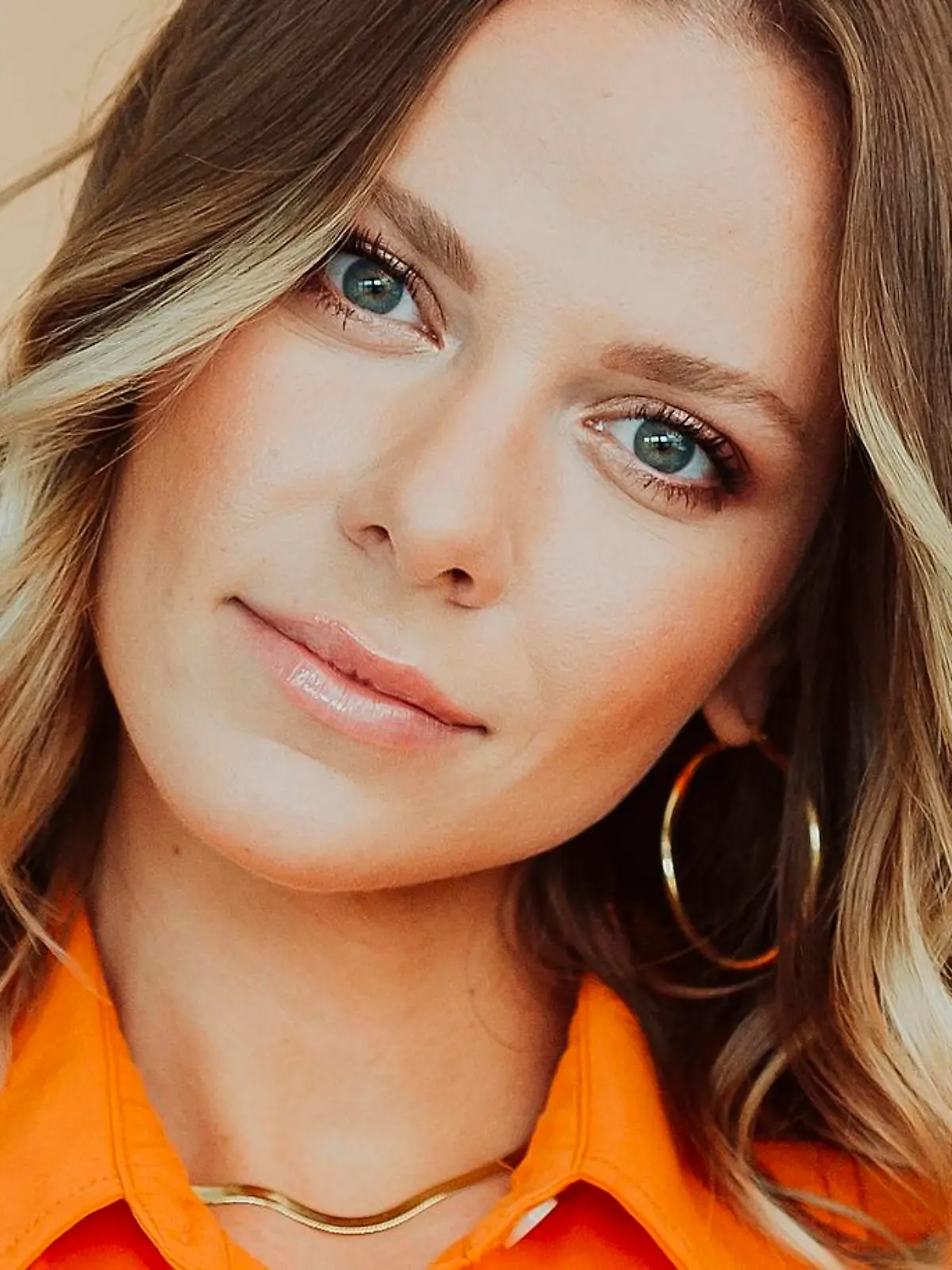 Cheyenne Pahde spielt "Marie Schmidt"

Die Verwendung des sendungsbezogenen Materials ist nur mit dem Hinweis und Verlinkung auf TVNOW gestattet.