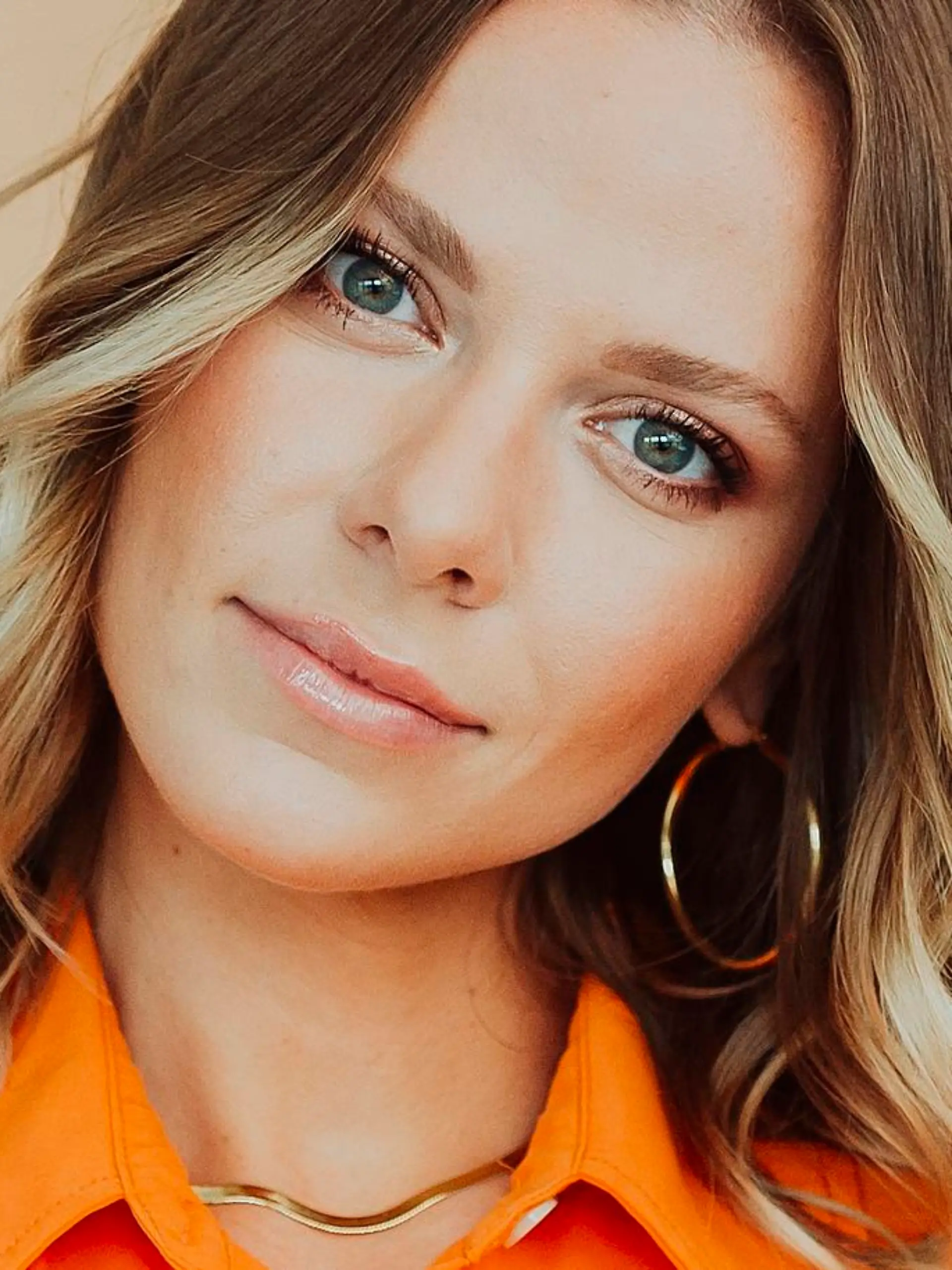 Cheyenne Pahde spielt "Marie Schmidt"

Die Verwendung des sendungsbezogenen Materials ist nur mit dem Hinweis und Verlinkung auf TVNOW gestattet.