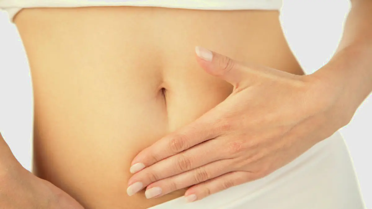 frau bauch magen magenschmerzen schmerzen Fotolia 14794497 S.jpg