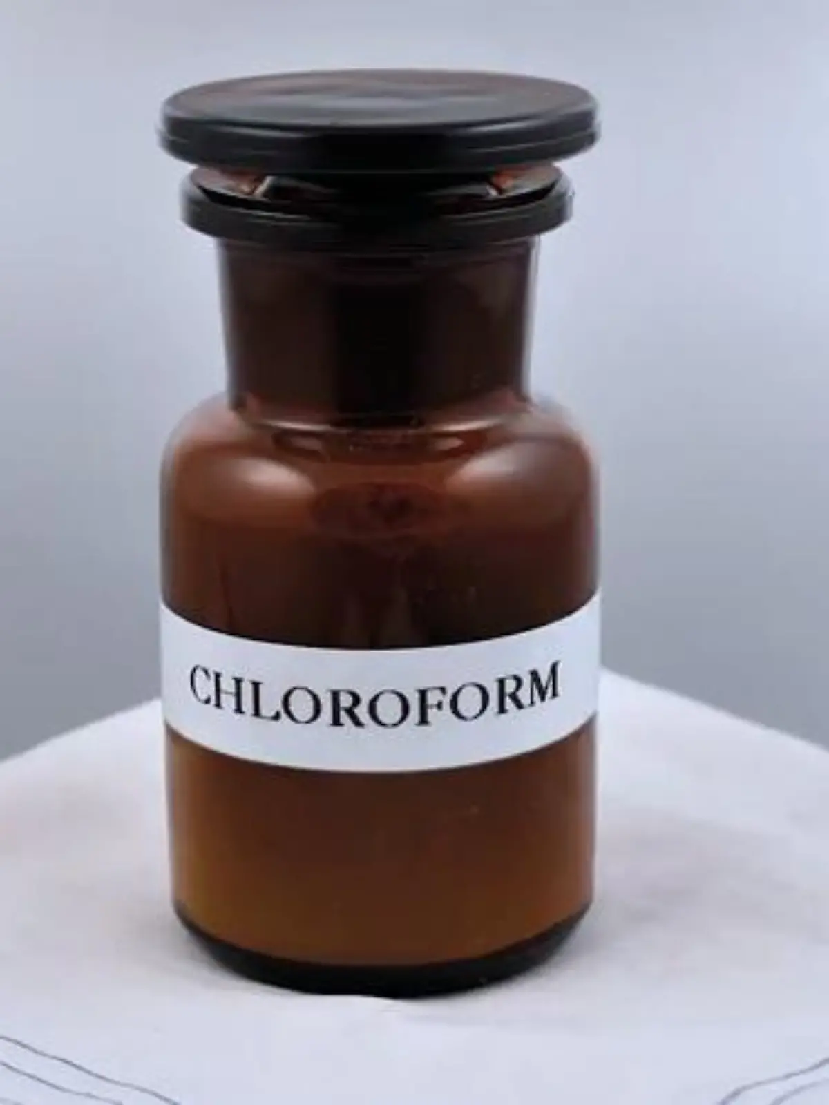 Bild zu: "Chloroform"