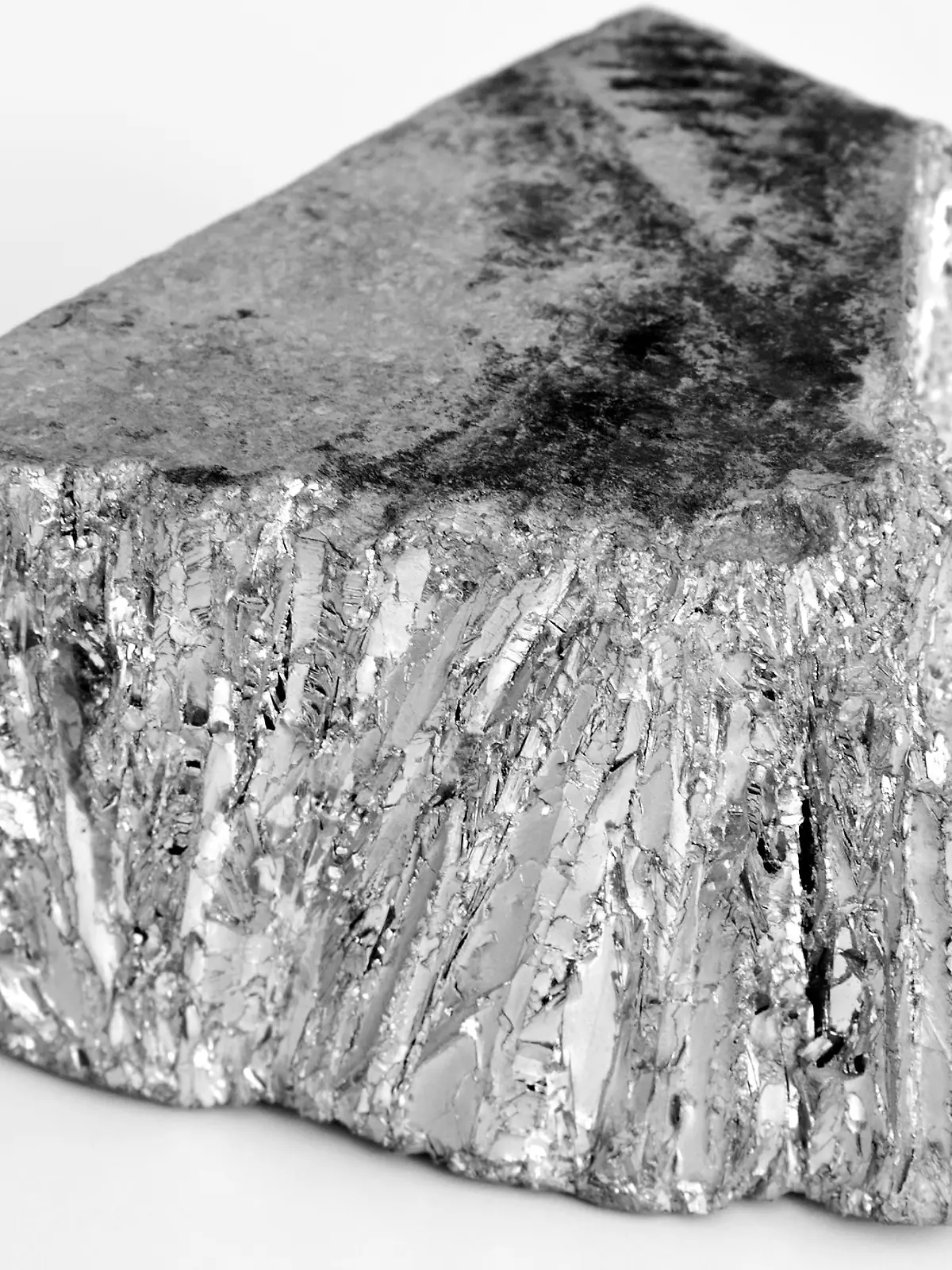 Gesundheitslexikon: Chrom ist für den Stoffwechsel von Kohlenhydraten wichtig, das gilt besonders für die Verwertung von Zucker