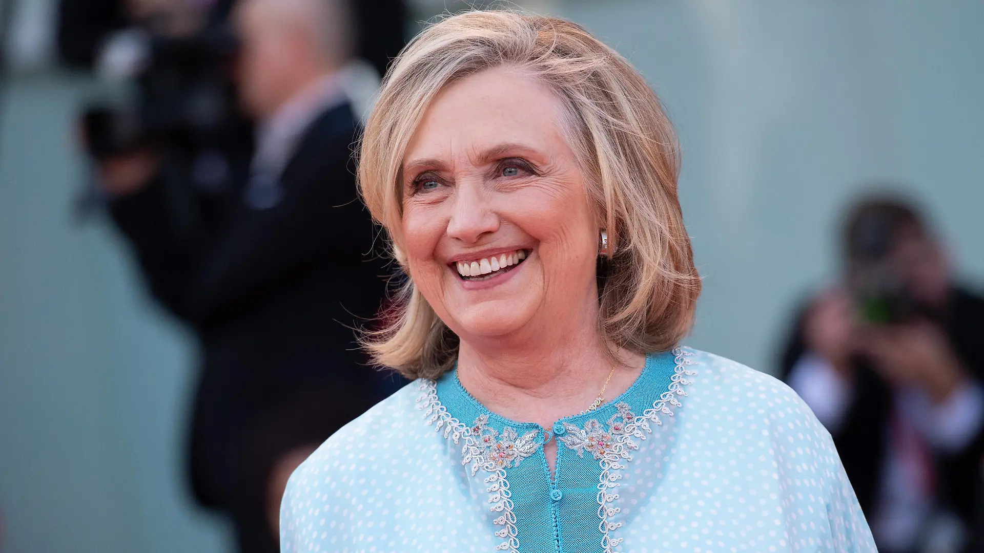  Hillary Clinton attends the White Noise and opening ceremony red carpet at the 79th Venice International Film Festival on August 31, 2022 in Venice, Italy. Photo: Paolo Cotello/imageSPACE/MediaPunch PUBLICATIONxNOTxINxUSA Copyright: ximageSPACEx