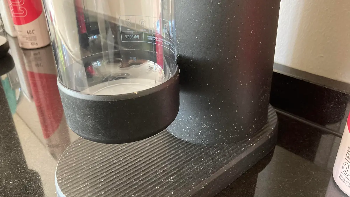 Wassersprudler komplett aus Recycling-Holzkomposit