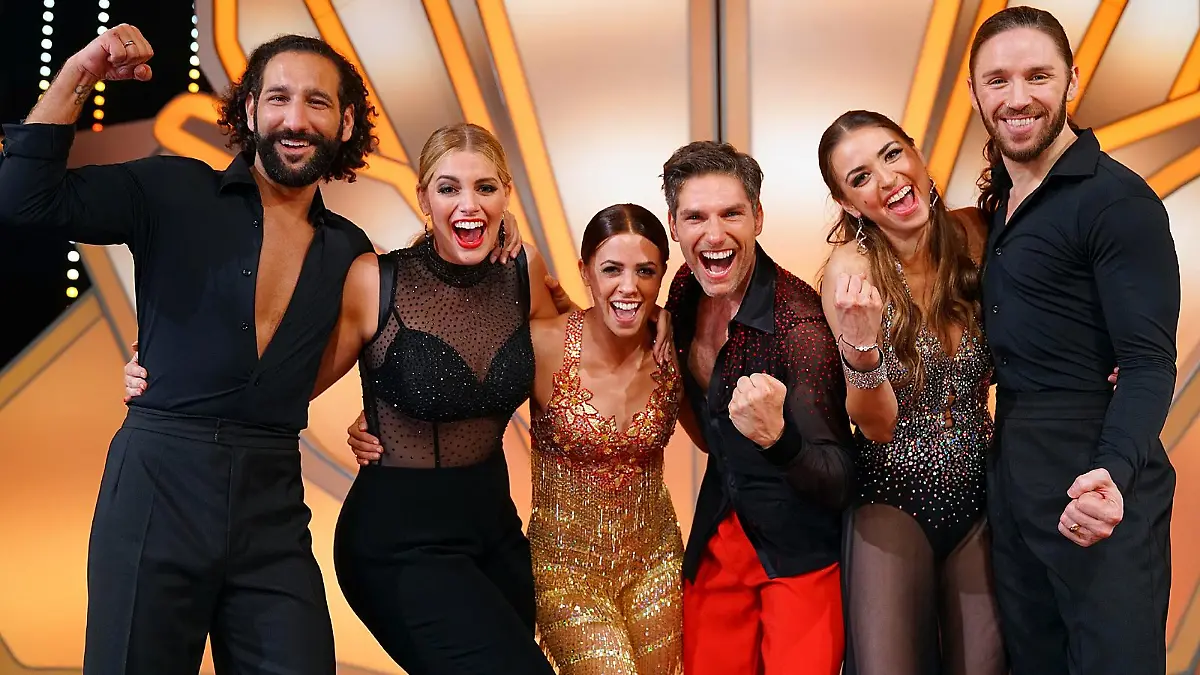 Diese drei Paare stehen im Finale am 09. Juni 2017. V.l.: Massimo Sinató und Angelina Kirsch, Vanessa Mai und Christian Polanc sowie Ekaterina Leonova mit Gil Ofarim