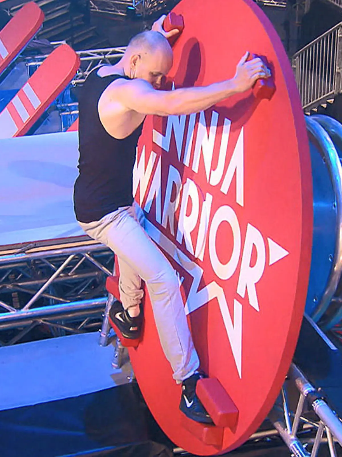 Ninja Warrior Michael Rindisbacher.jpg