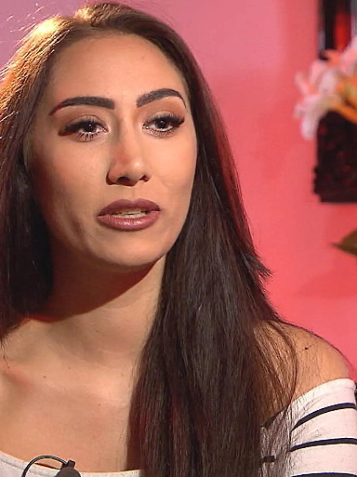 Samira ohne Rose
