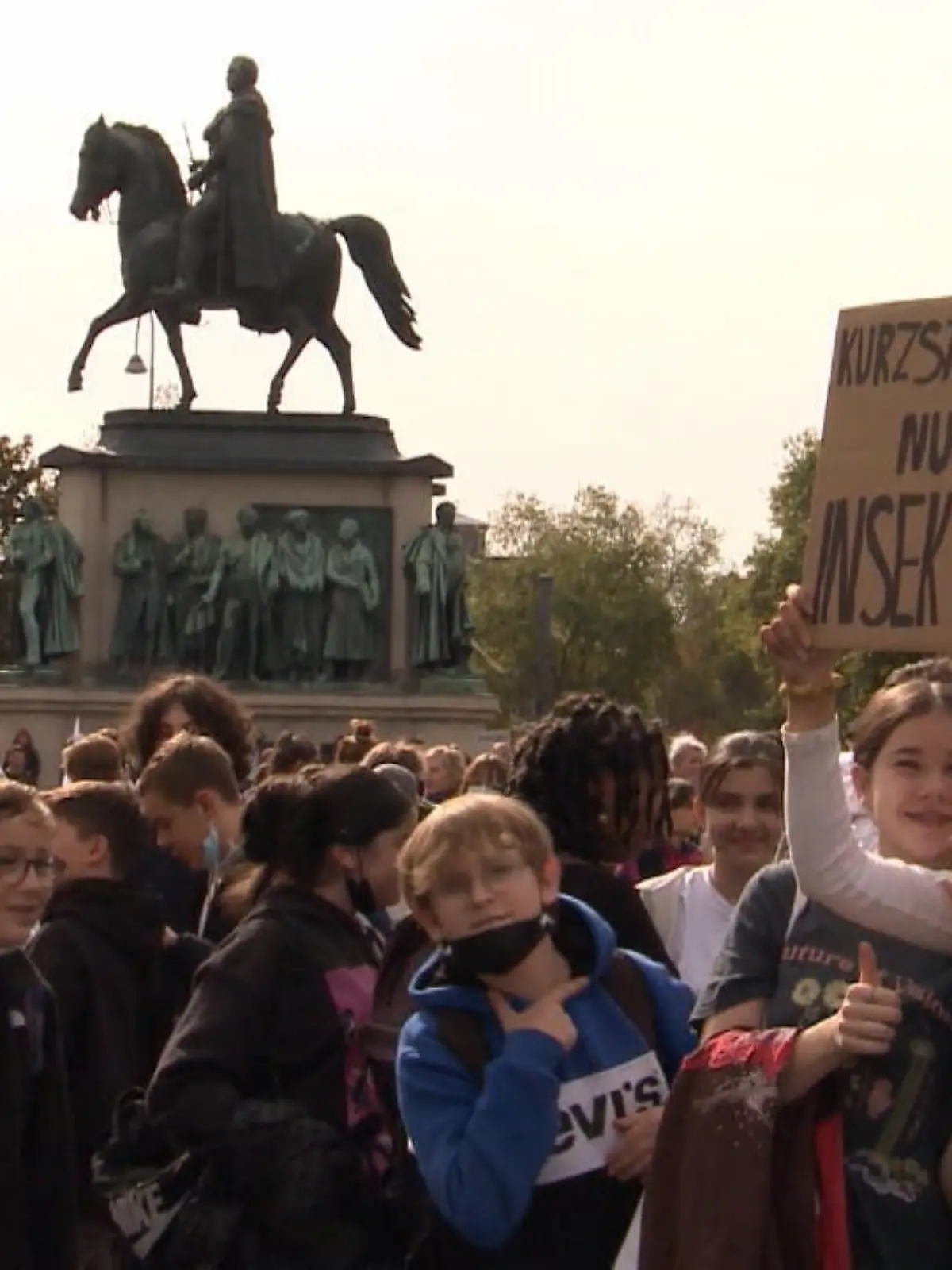 Bild zu: "Rassismus-Ärger nach Demo in Köln"