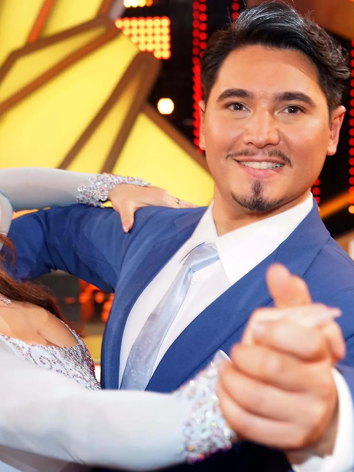 Judith Williams und Erich Klann. 

Verwendung der Bilder für Online-Medien ausschließlich mit folgender Verlinkung:'Alle Infos zu 'Let's Dance' im Special bei RTL.de: http://www.rtl.de/cms/sendungen/lets-dance.html
