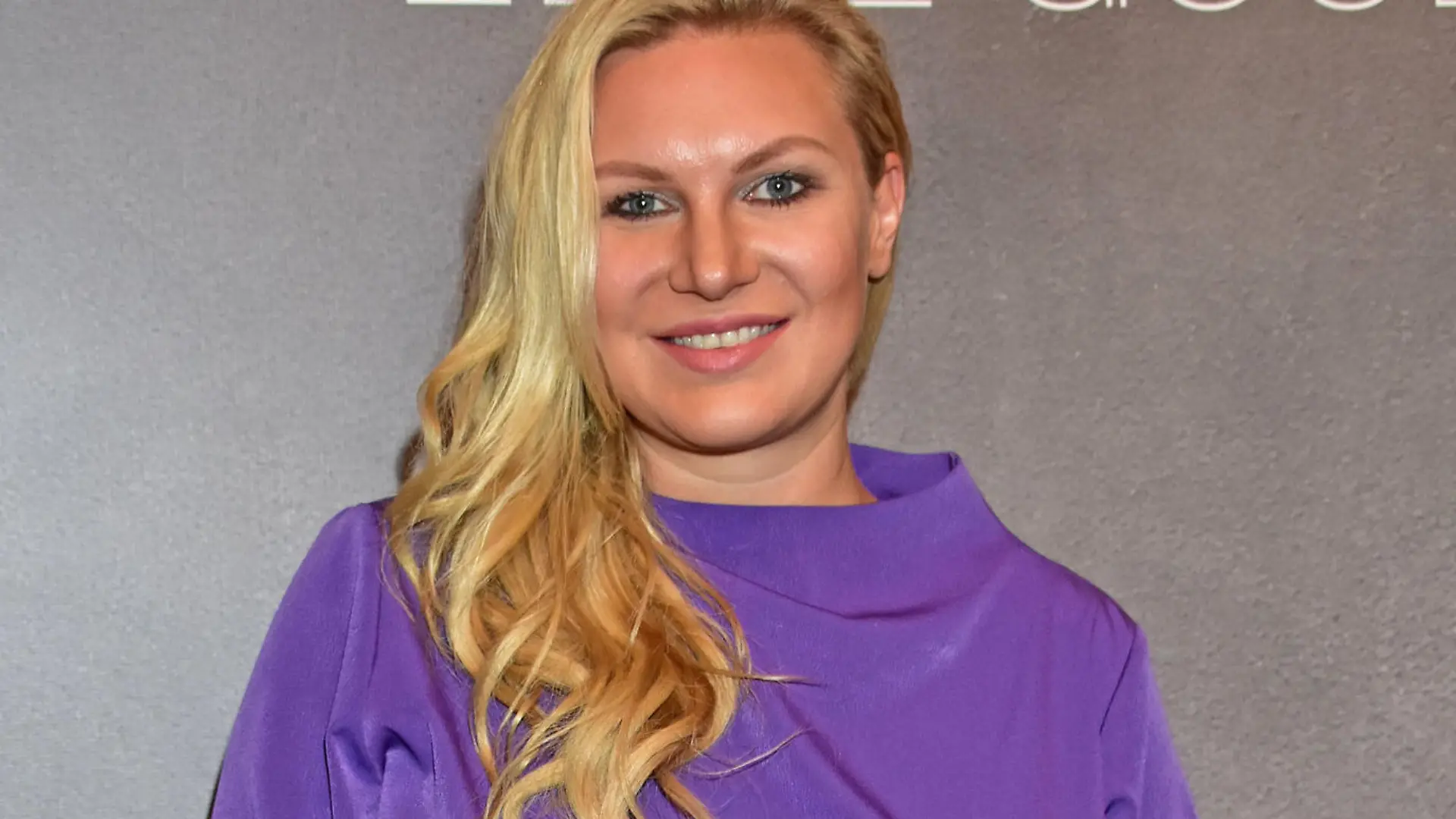 Ellie Goulding for Deichmann Launch Event at MC Motors Venue.
Featuring: Magdalena Brzeska
Where: London, United Kingdom
When: 28 Feb 2017
Credit: AEDT/WENN.com
