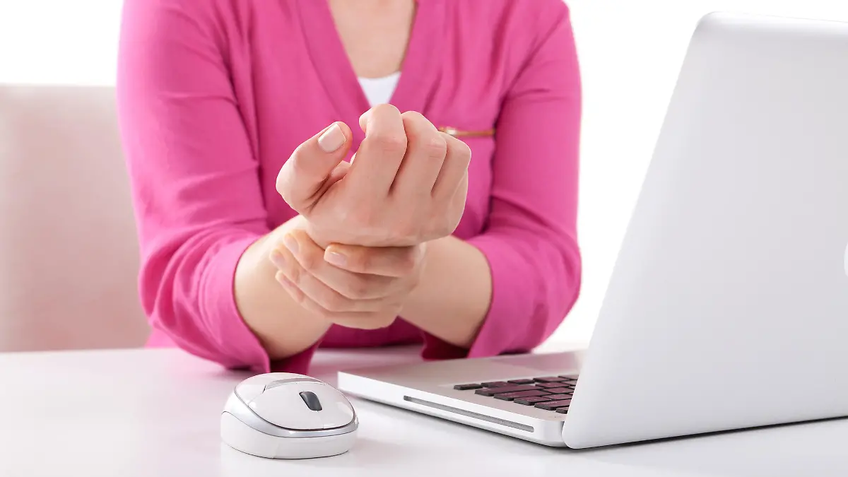 Gesundheitslexikon: Handwurzelknochen