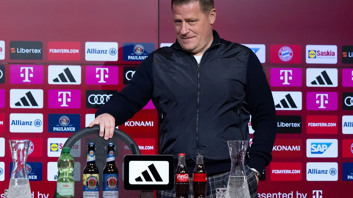 Max Eberl, neuer Sportvorstand des FC Bayern München, kommt in der Allianz Arena zur Pressekonferenz.