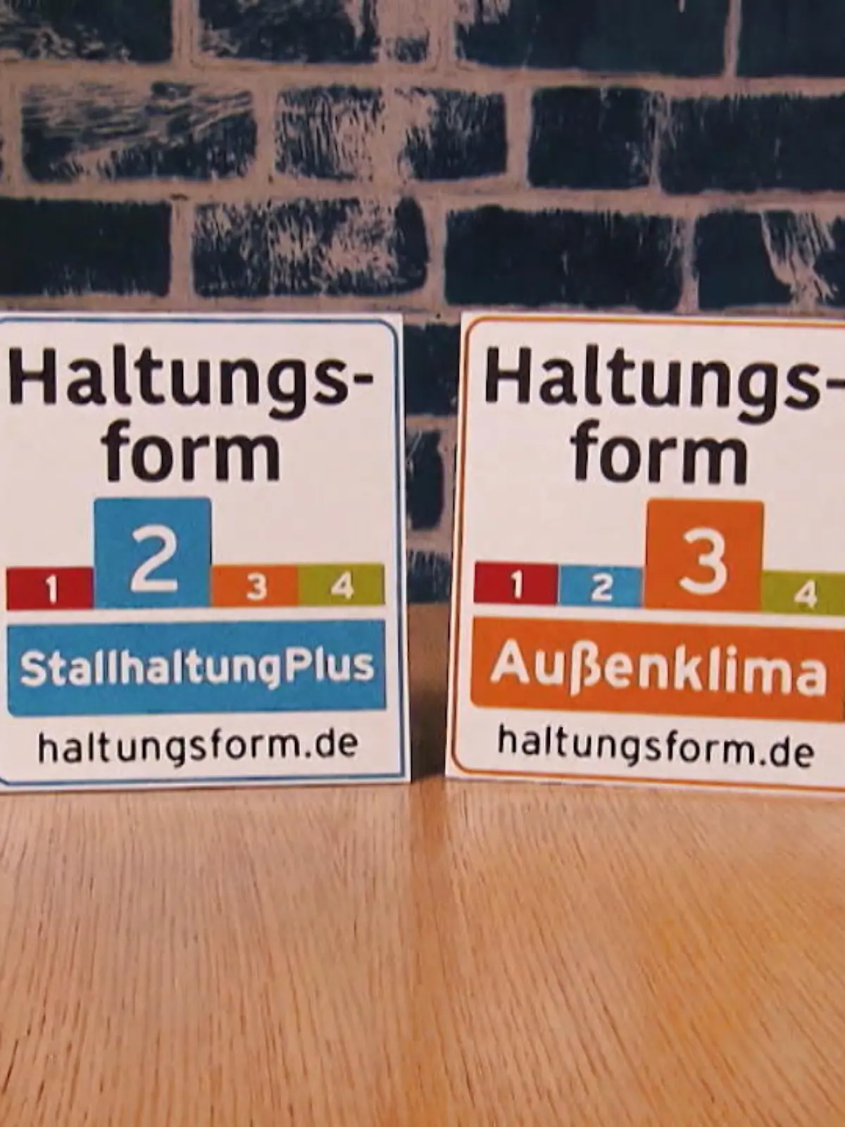 Bild zu: "Neues Fleisch-Logo im Supermarkt"