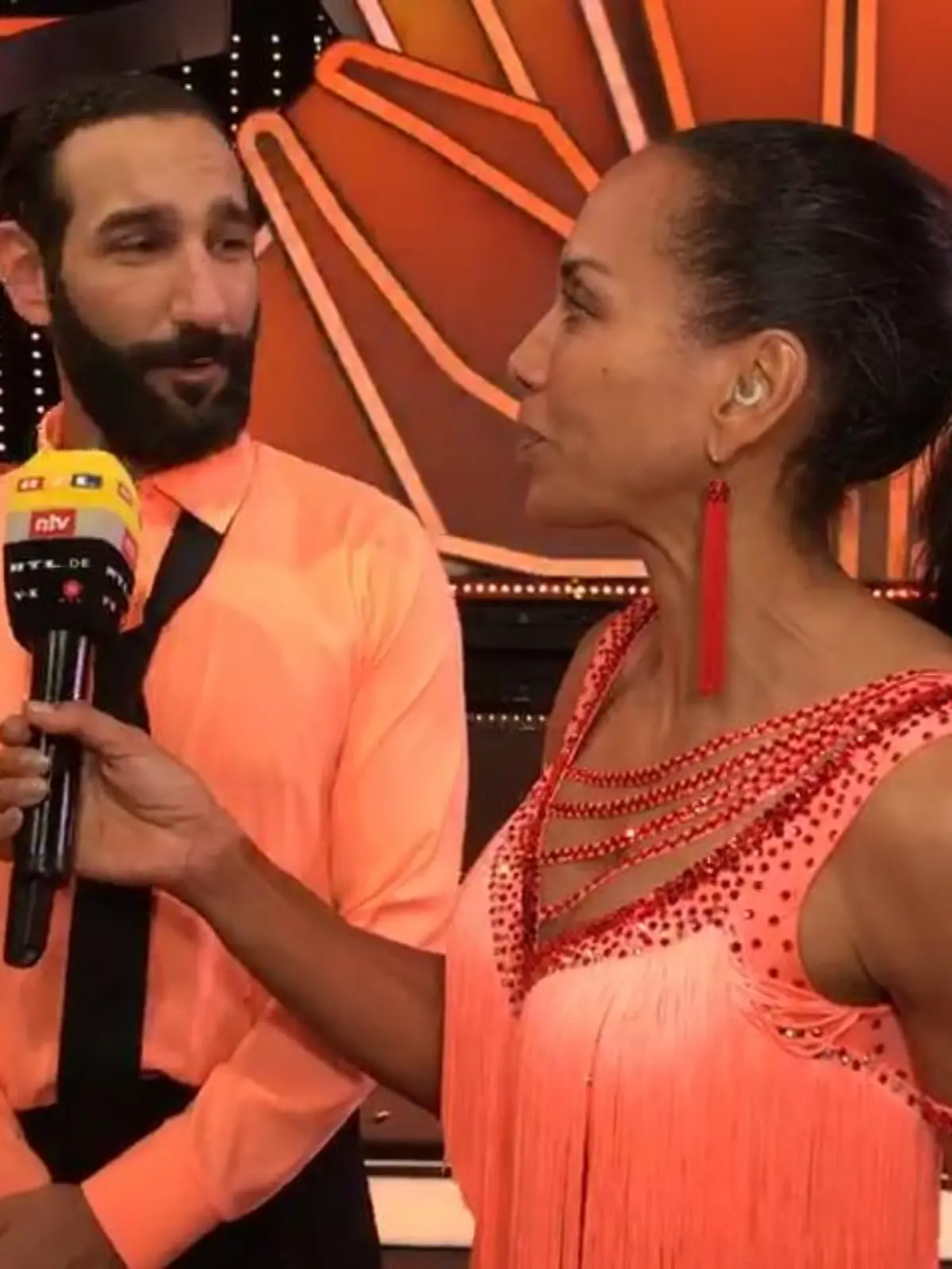 Massimo Sinató und Barbara Becker im Interview nach der achten Show von "Let's Dance" 2019
